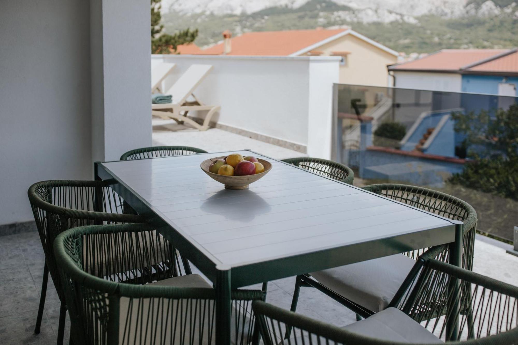 Villa Zlata - Holiday House Baska  Exterior photo