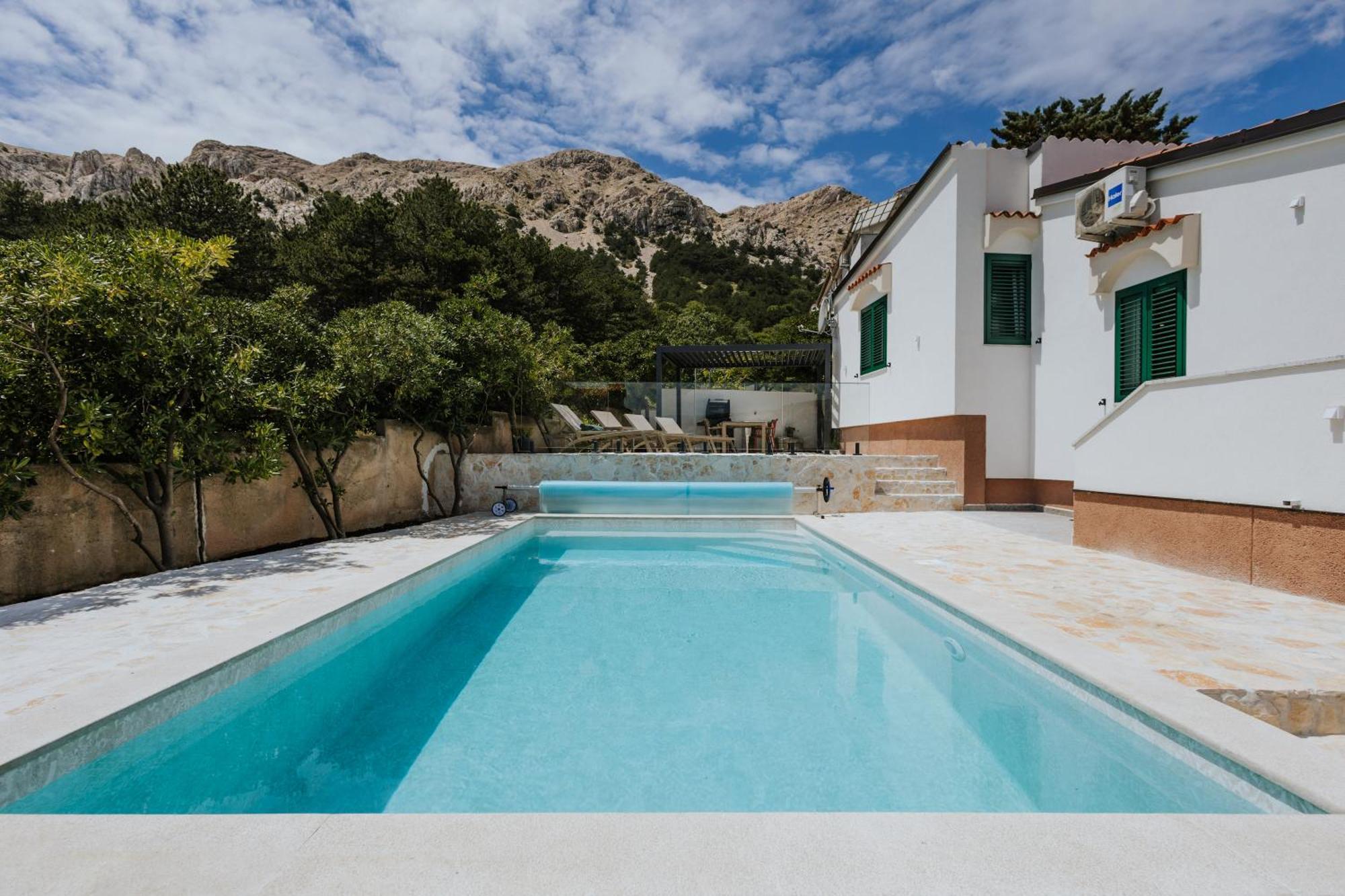 Villa Zlata - Holiday House Baska  Exterior photo